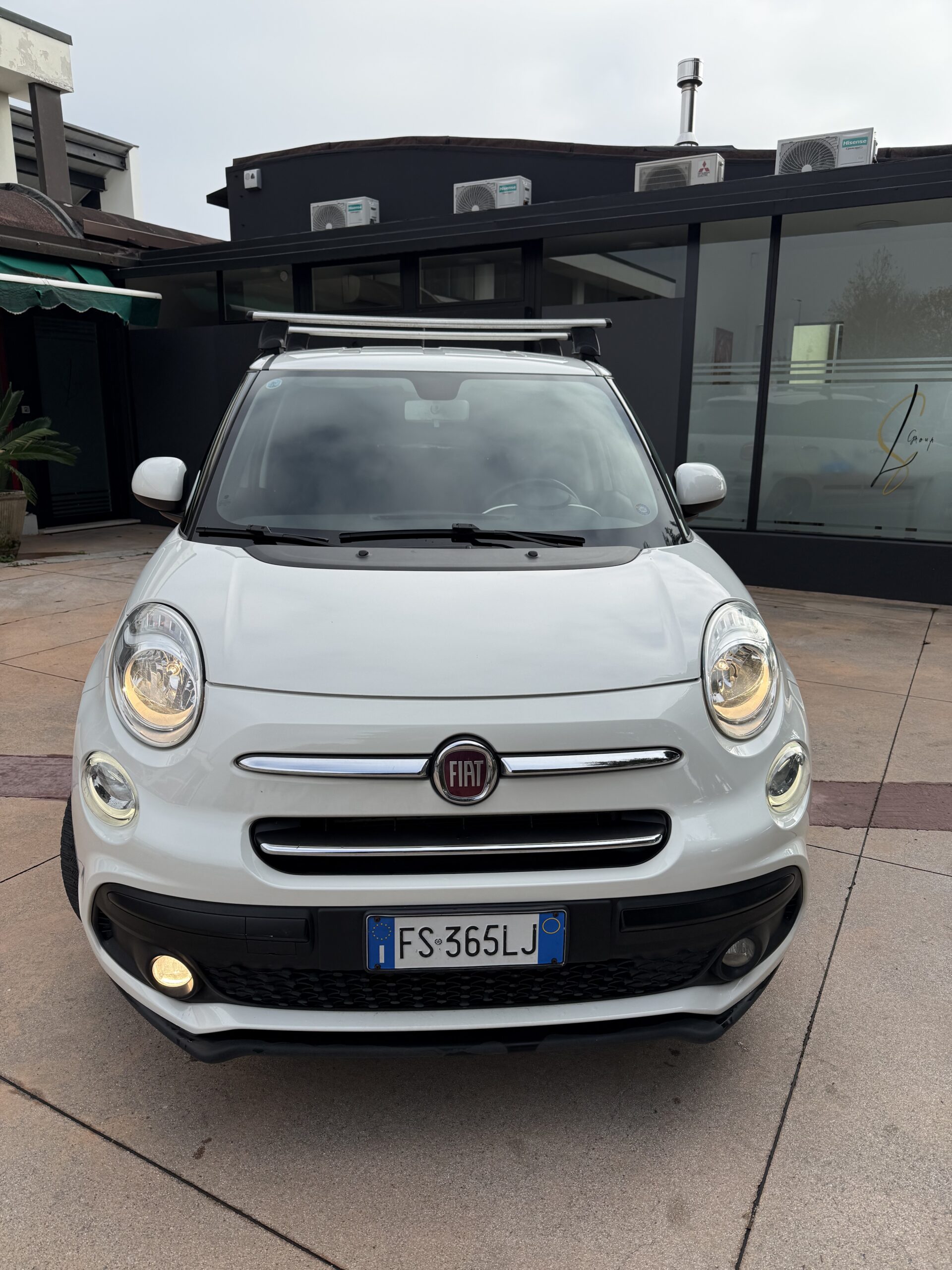 Fiat 500L 1.4 95 CV Cross con impianto GPL - immagine 2