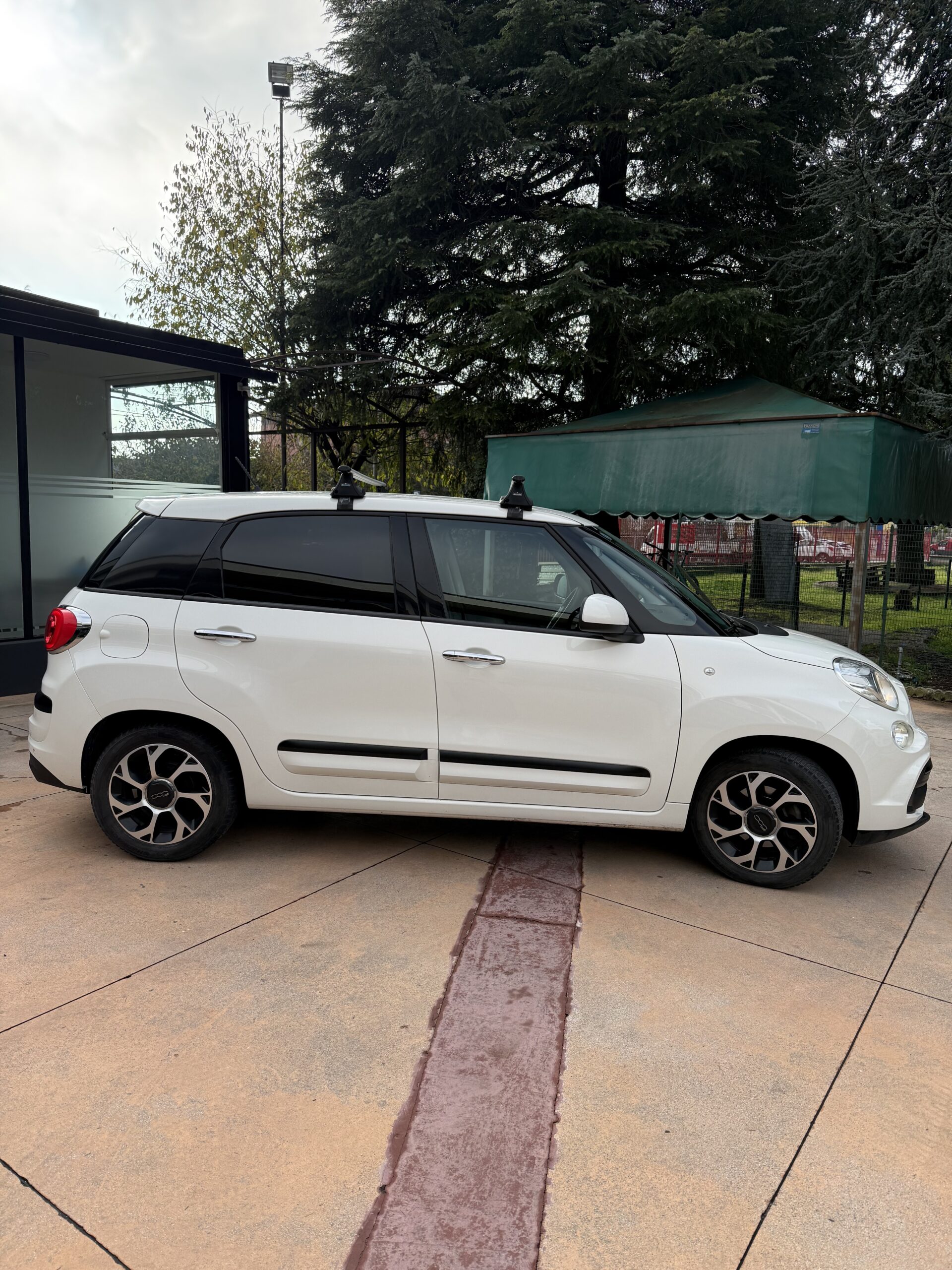 Fiat 500L 1.4 95 CV Cross con impianto GPL - immagine 3