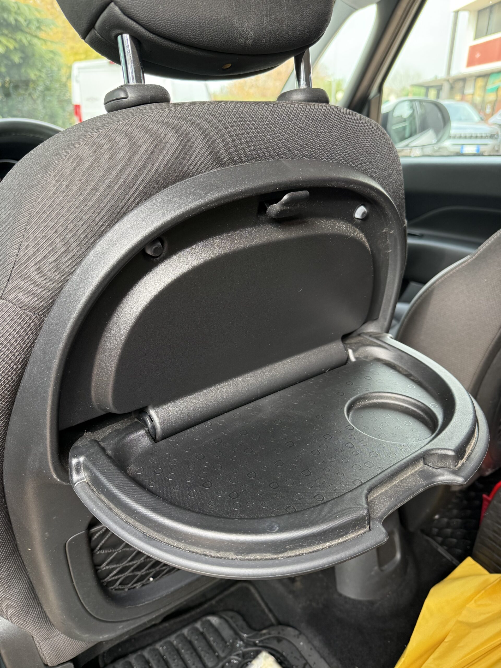 Fiat 500L 1.4 95 CV Cross con impianto GPL - immagine 10