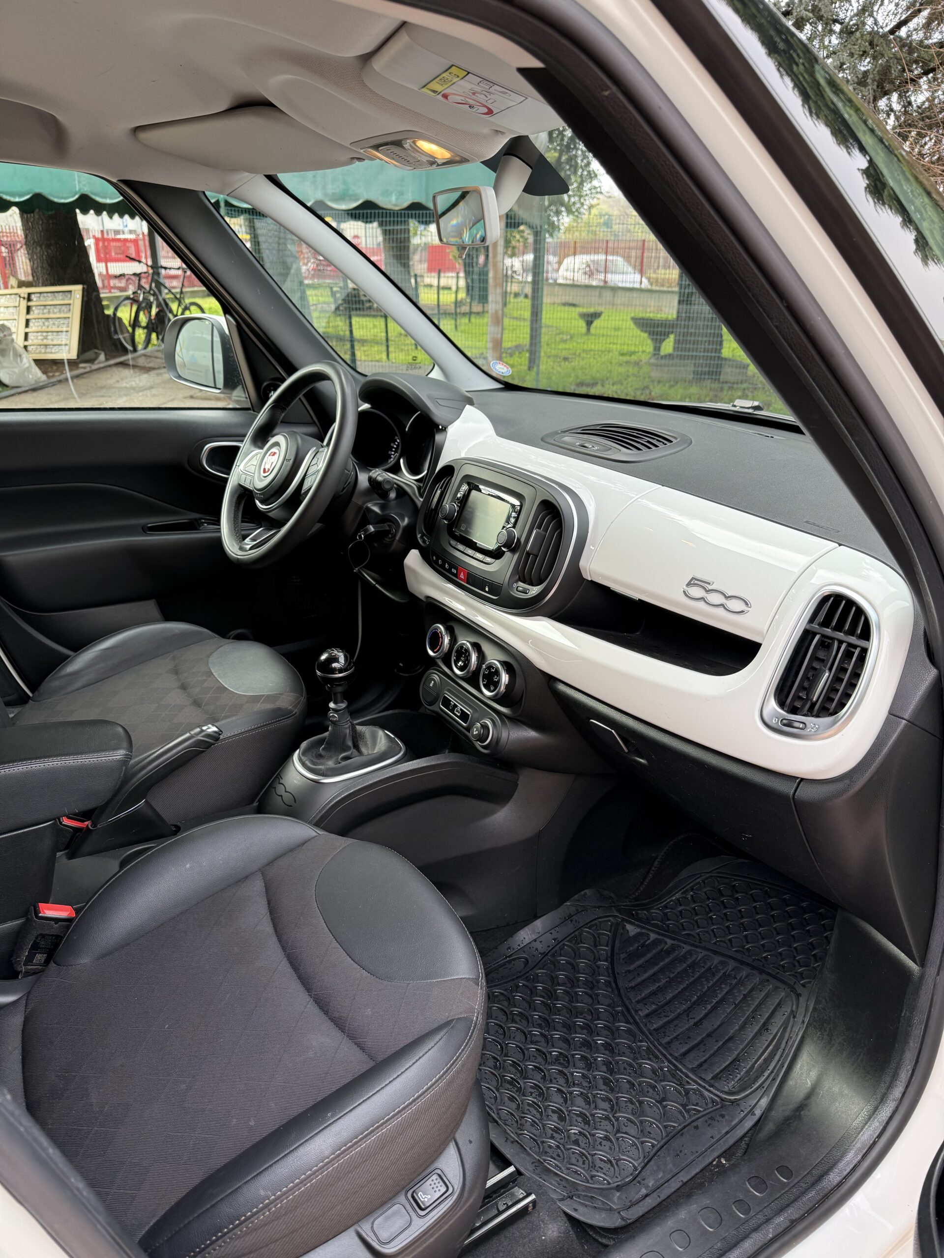 Fiat 500L 1.4 95 CV Cross con impianto GPL - immagine 11