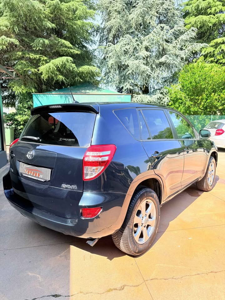 Toyota Rav 4 - immagine 5